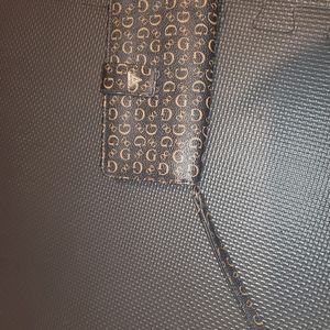 Guess wallet